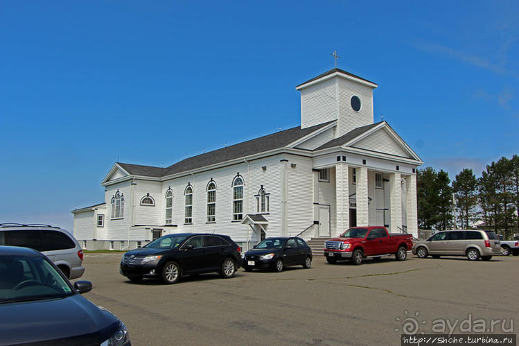 Смотрим на архитектурное чудо со стороны Смотрим на архитектурное чудо со стороны