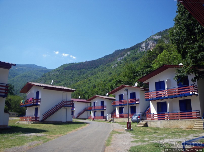 Комфортабельный автокемпинг-отель в уединенном заливе