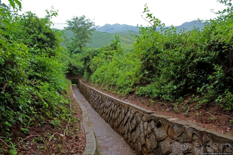 Альбом истории "Пограничная застава КНДР и южнокорейская "стена""