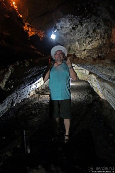 В застывшем пузыре (лавовый тоннель)