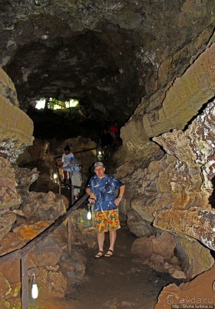В застывшем пузыре (лавовый тоннель)