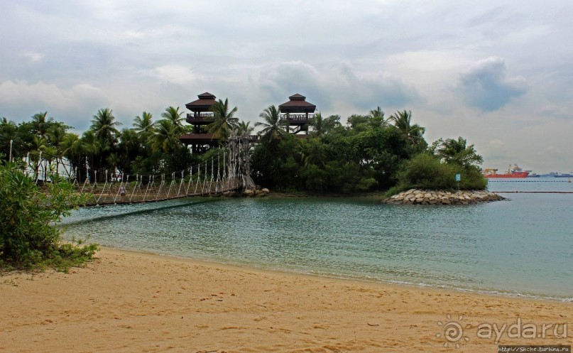 Остров, на острове остров (южная точка Континентальной Азии)