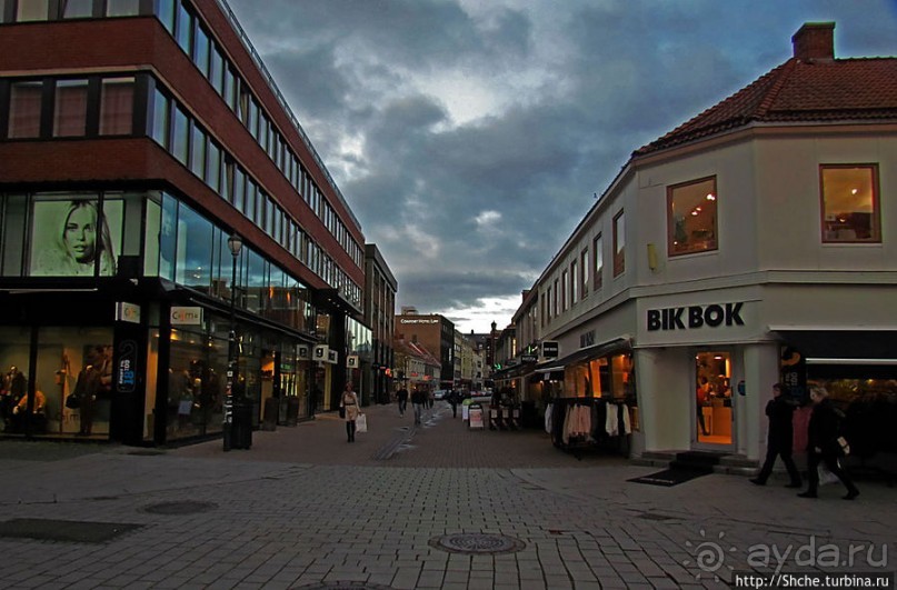 "Кажется, ночь начинается..." Вечер, сумерки, Тронхейм