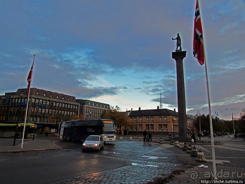 "Кажется, ночь начинается..." Вечер, сумерки, Тронхейм