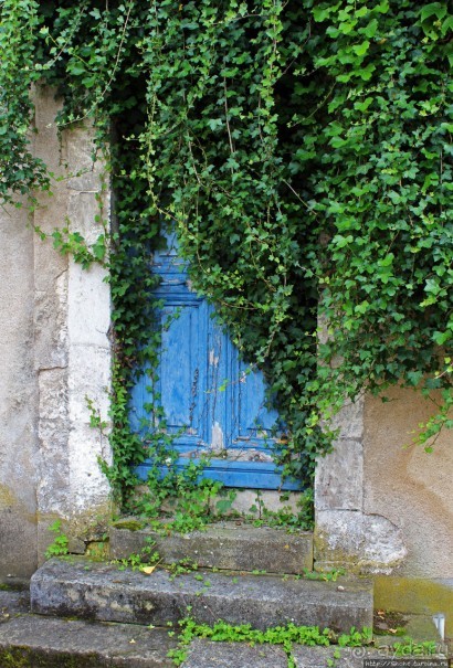 Бурж — любопытные факты на фоне старинных улиц