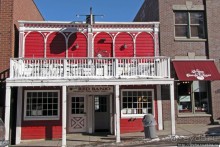 "Здесь самый чистый снег"; Парк-Сити -спутник Солт-Лэйк-сити