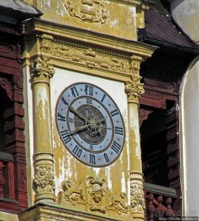 " Встречают по одежке" — внешний лоск дворца Пелеш