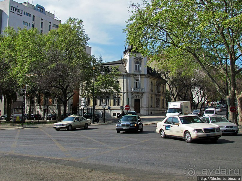 Avenida da Liberdade — гламурный бульвар в Лиссабоне