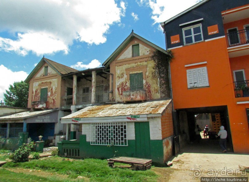 Мураманга и Мандзакандриана. Найдите отличия-Мандзакандриана