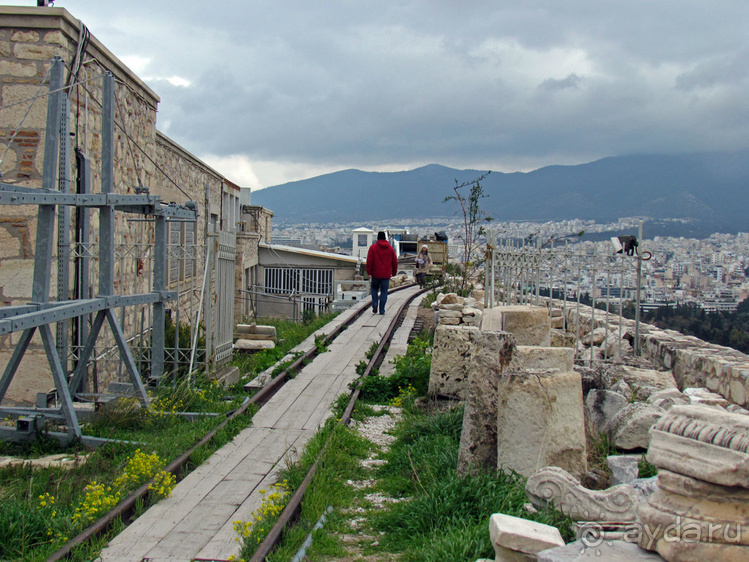 На холме Акрополь — Пантеон, вечная реставрация и остальное