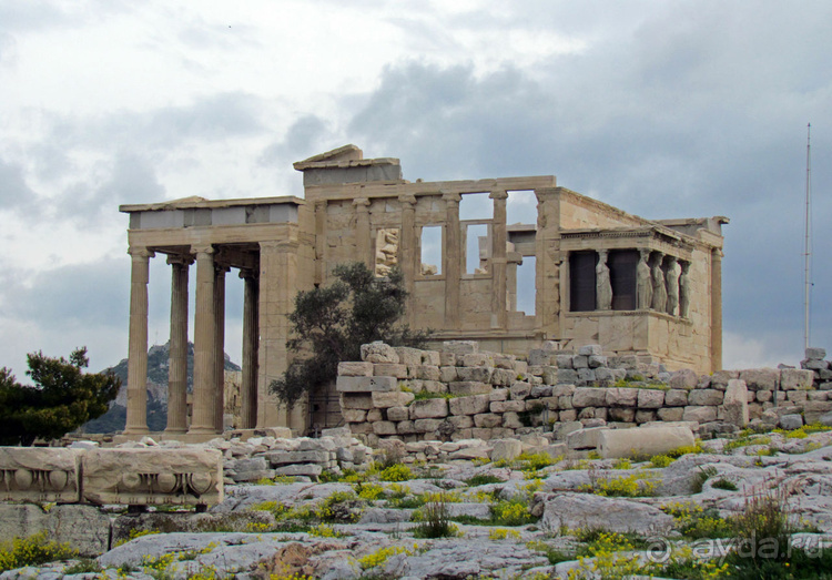 На холме Акрополь — Пантеон, вечная реставрация и остальное