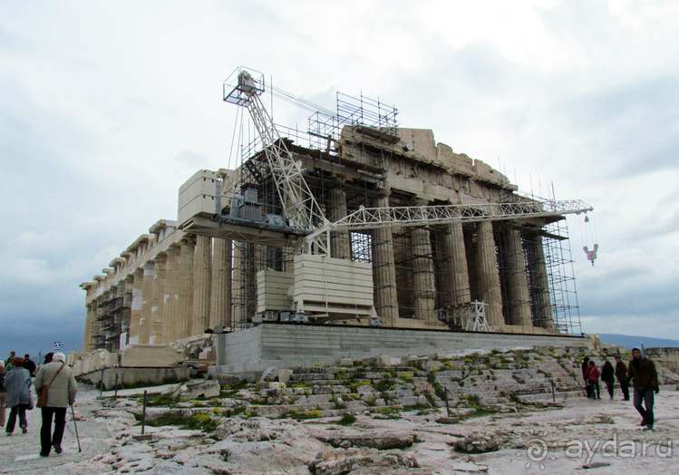 На холме Акрополь — Пантеон, вечная реставрация и остальное