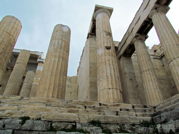 На холме Акрополь — Пантеон, вечная реставрация и остальное