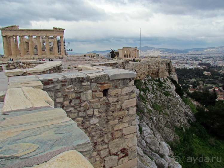 На холме Акрополь — Пантеон, вечная реставрация и остальное