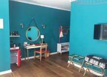 Бутик-отель и устрицы с шампанским на завтрак