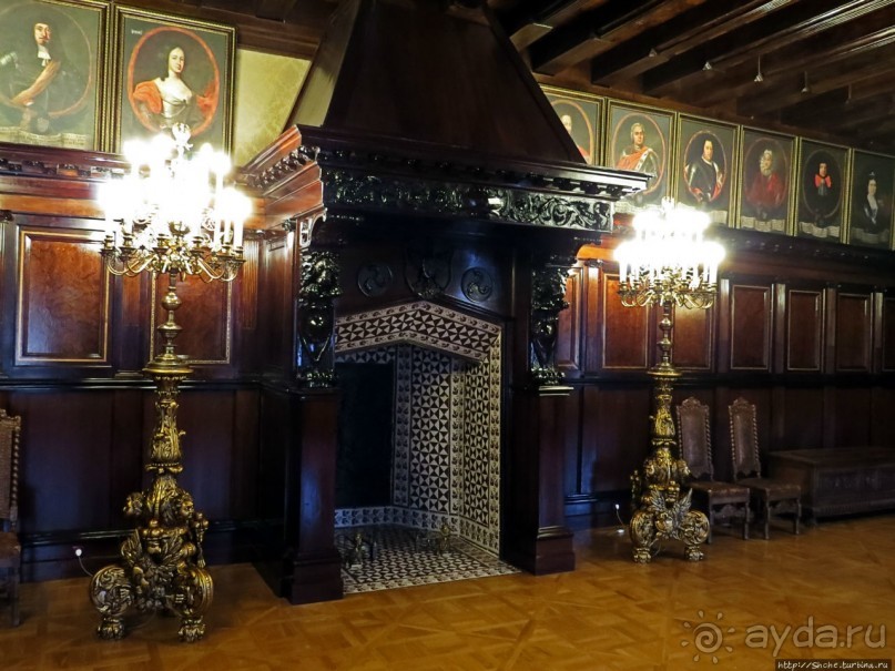 Аки хоромы царские — интерьеры замка Радзивиллов в Несвиже