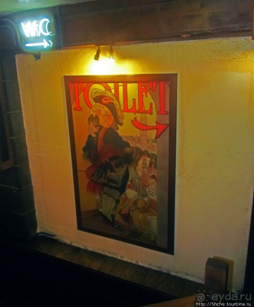 Традиционный бельгийский ресторан в центре Брюсселя