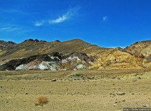 Долина Смерти. "Палитра художника" на дороге художников