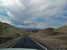 Долина Смерти. "Палитра художника" на дороге художников