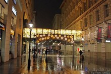 Декабрьская иллюминация Вены, вечер, немного снега и мороз