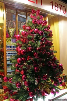 Декабрьская иллюминация Вены, вечер, немного снега и мороз