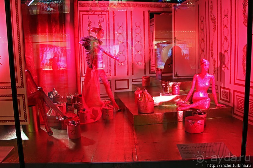 Декабрьская иллюминация Вены, вечер, немного снега и мороз