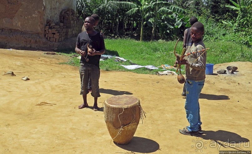 Надеюсь, что хоть пигмеи здесь были настоящие