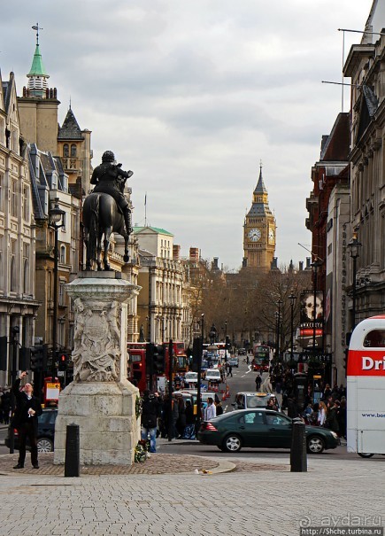 Charing Cross — официальный центр Лондона