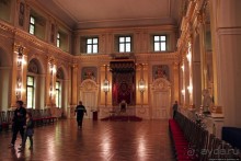 Воссозданная роскошь. Королевский замок, зал за залом