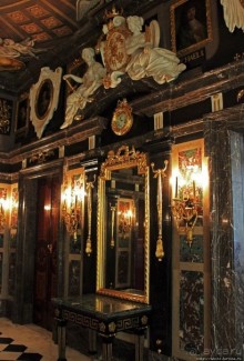 Воссозданная роскошь. Королевский замок, зал за залом