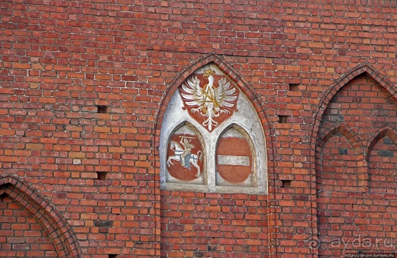 Воссозданная роскошь. Королевский замок, зал за залом