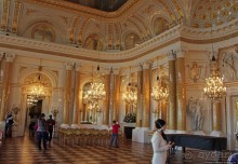 Воссозданная роскошь. Королевский замок, зал за залом