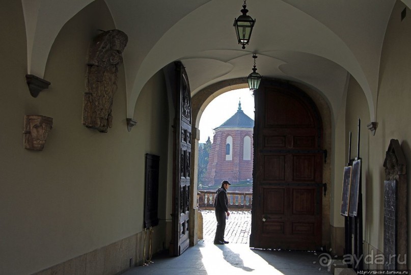 Воссозданная роскошь. Королевский замок, зал за залом