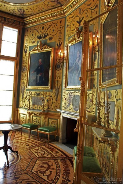 Воссозданная роскошь. Королевский замок, зал за залом