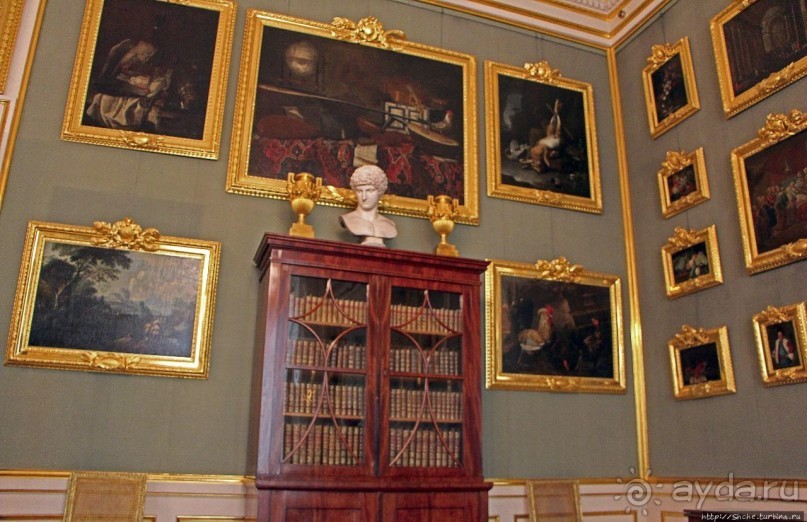 Воссозданная роскошь. Королевский замок, зал за залом