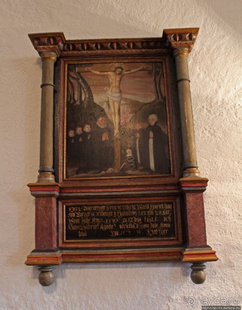 Кирпичная (15 век) церковь св. Николая в Хальмстаде