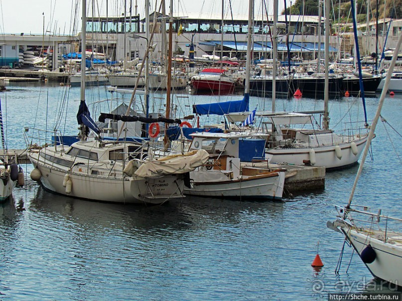 Микролимано — маленький, но самый колоритный залив Пирея