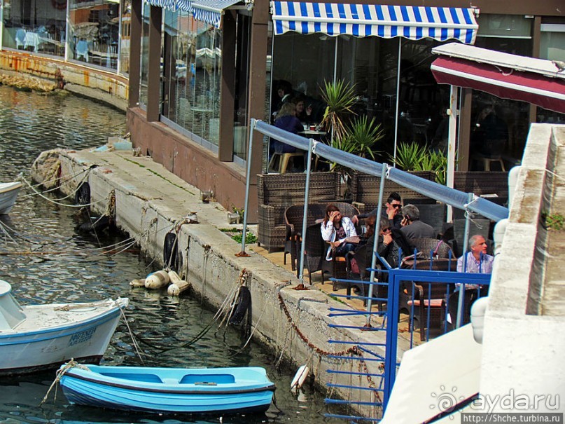 Микролимано — маленький, но самый колоритный залив Пирея