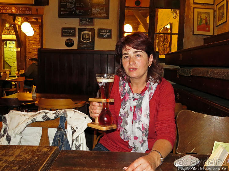 Оригинальное пиво Kwak в Королевском кукольном театре