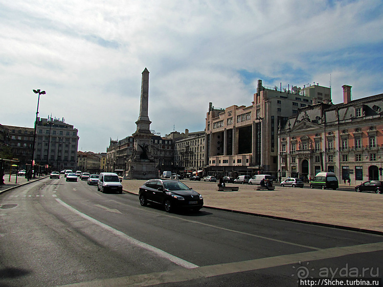 Praça dos Restauradores — культурный центр Лиссабона