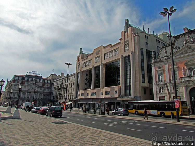 Praça dos Restauradores — культурный центр Лиссабона