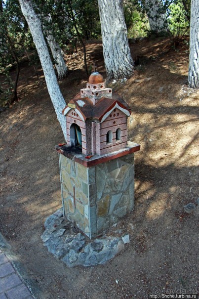 Греческие картинки — сосны да оливки (обычный фотоальбом)