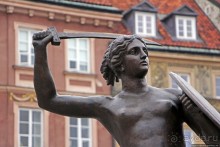 О воинственной русалке... (увековеченной в Старом городе)