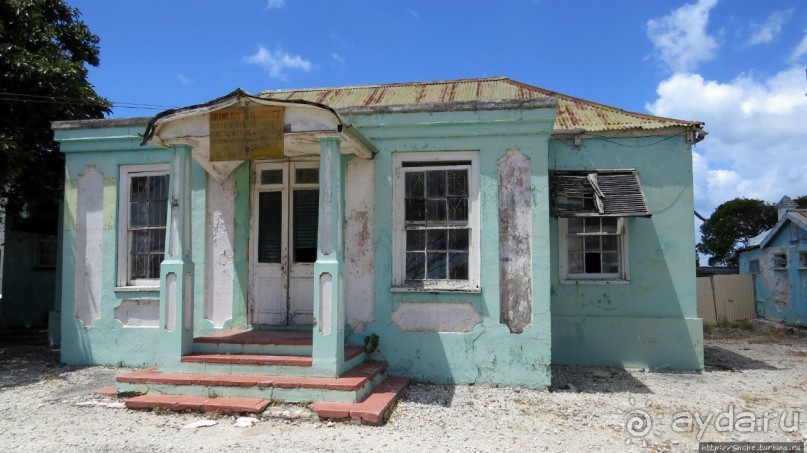 Гарнизон, или половина памятника ЮНЕСКО за оградой отеля