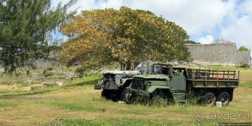 Гарнизон, или половина памятника ЮНЕСКО за оградой отеля