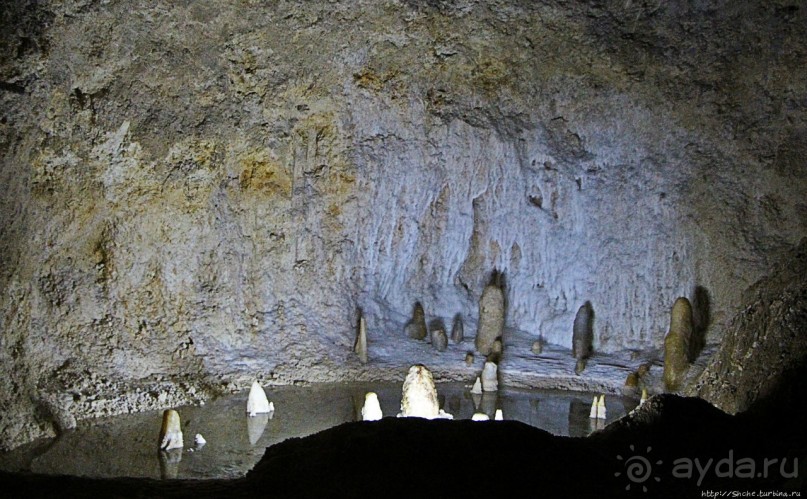 Журчат поземные ручьи