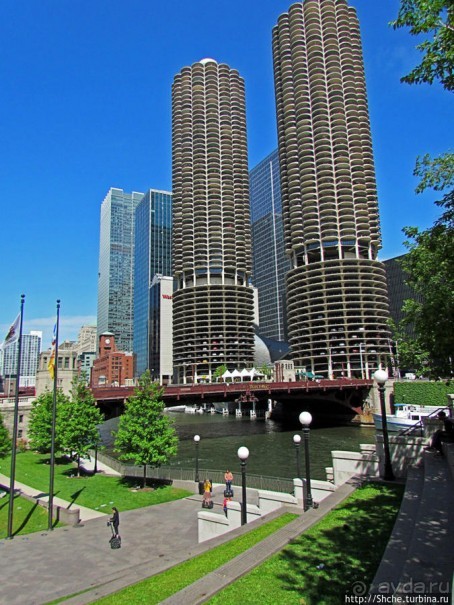 Прогулка вдоль реки в джунглях...бетонных. Chicago Riverwalk
