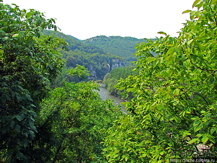 Искырское ущелье: река и скалы. Мифы и реальность