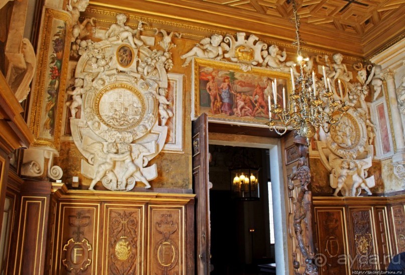 Дворец Фонтенбло и королевские апартаменты (ЮНЕСКО №160)