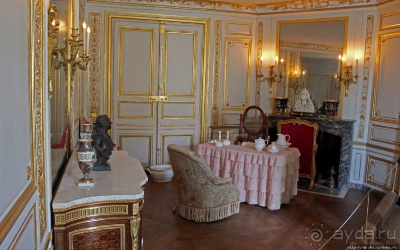 Дворец Фонтенбло и королевские апартаменты (ЮНЕСКО №160)